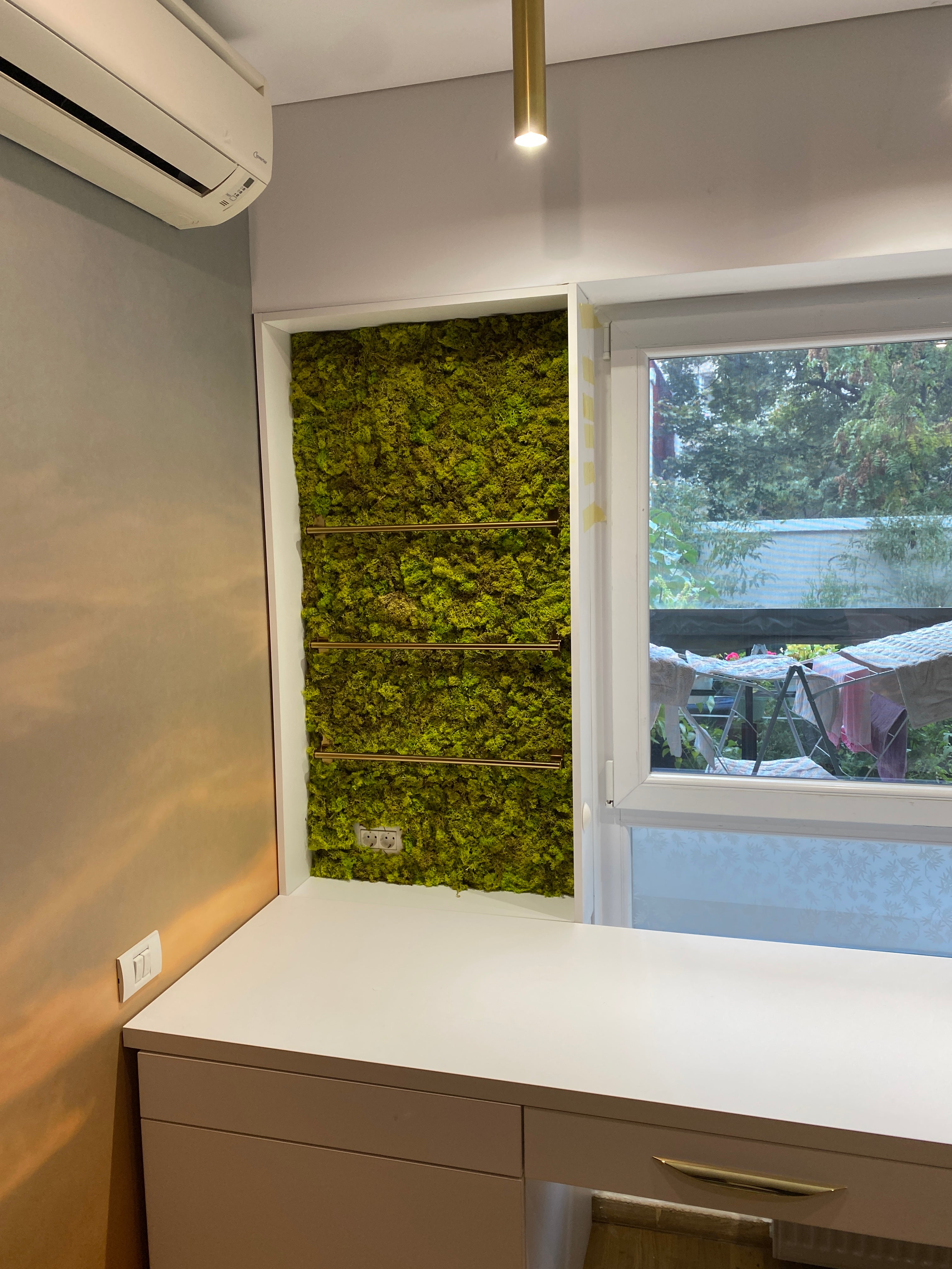 Panou decorativ cu licheni pentru perete și rafturi – Verde Natural și Modern