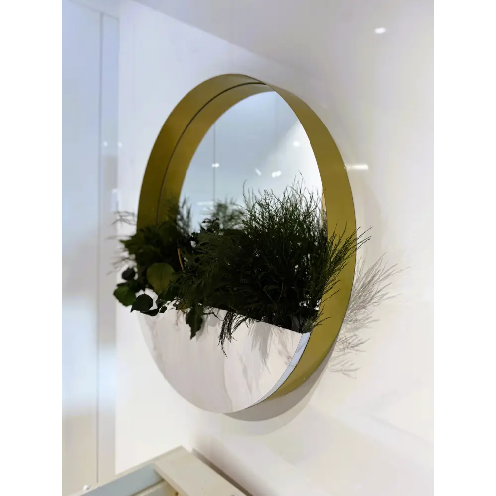 Decor de perete rotund cu ramă aurie și plante stabilizate – finisaj marmură albă