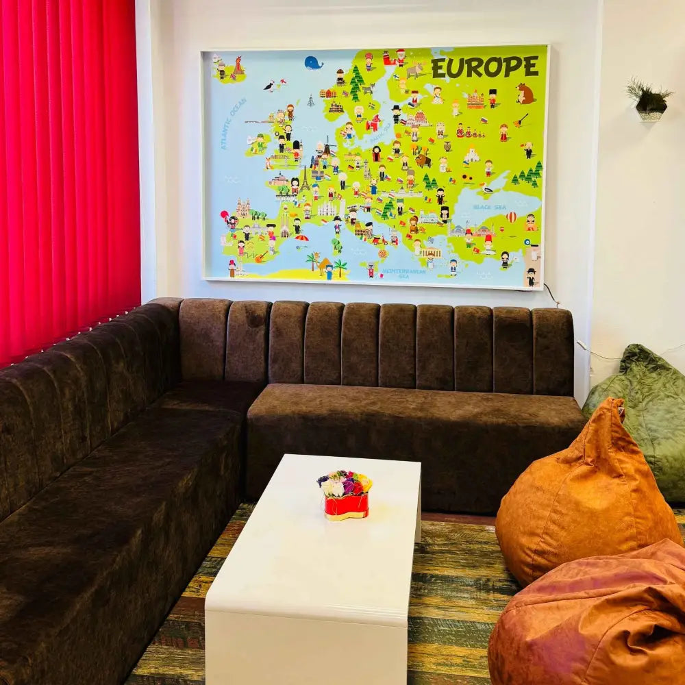 Hartă Europei Interactivă pentru Copii | Panou Educațional pentru Școli Grădinițe și Proiecte PNRR