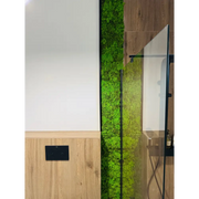Panou vertical cu licheni stabilizați – decor natural pentru baie